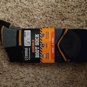 Noble Outfitters dirable boot sock, 2 pack, nwt, lg